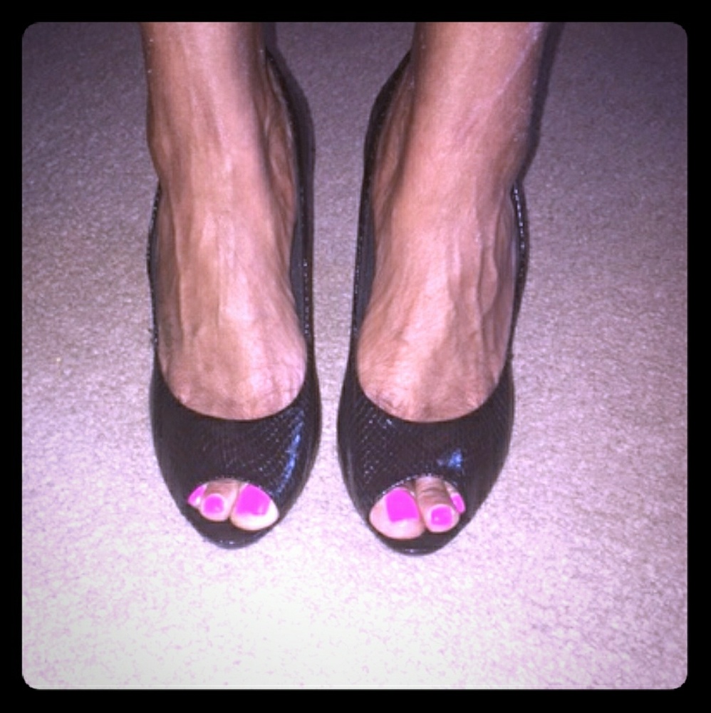 Black open toe pumps