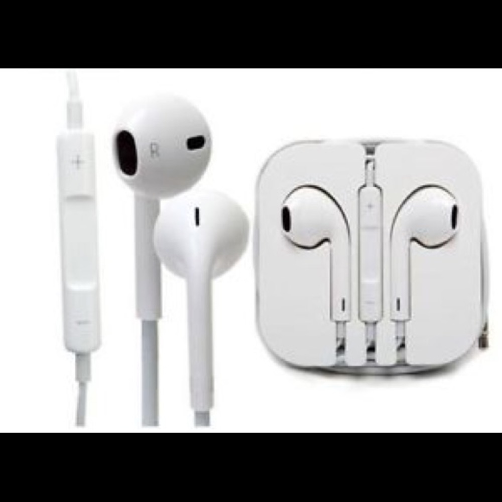 Apple earphones