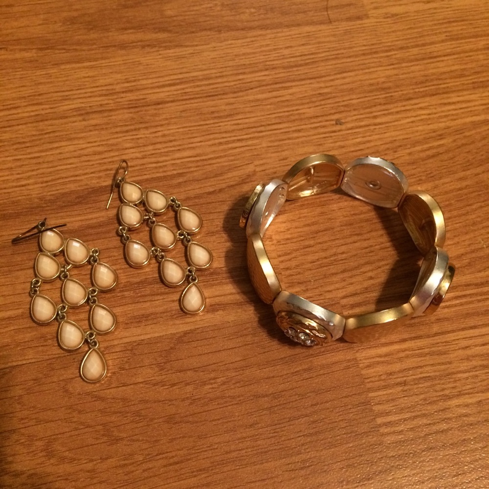 ✨CATO COSTUME JEWELRY SET✨