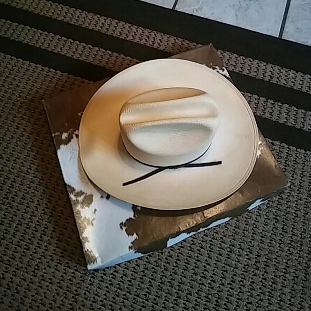 Cowboy hat