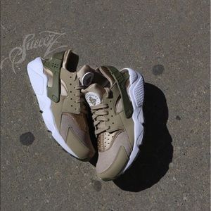 Men's Nike Air Huarache