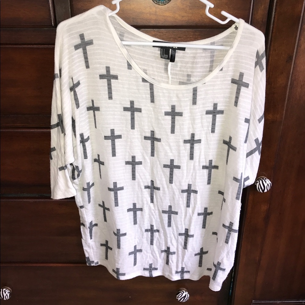 Soft cross shirt !