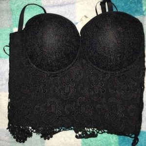 Black lace panel crop top