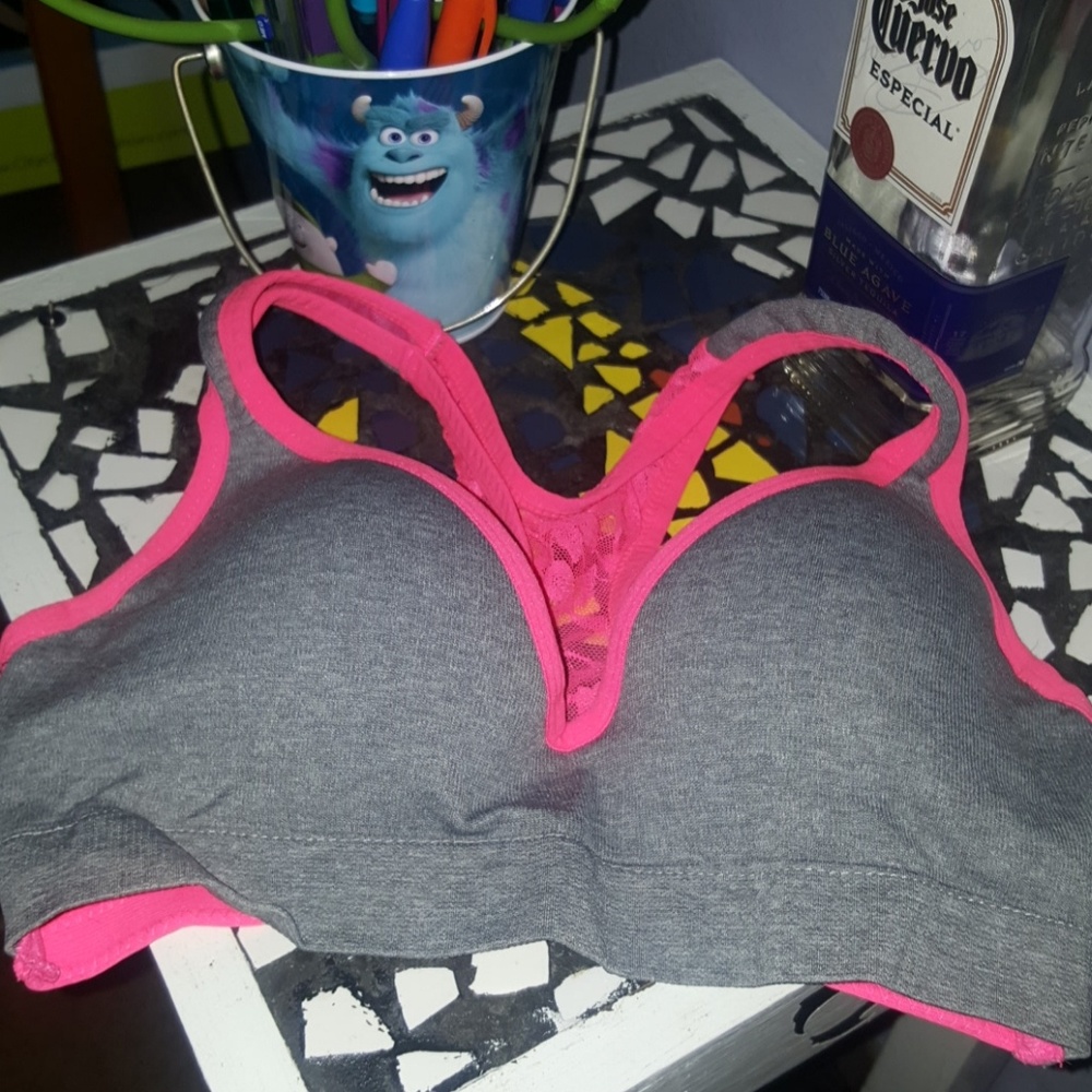 Sports Bras 4count