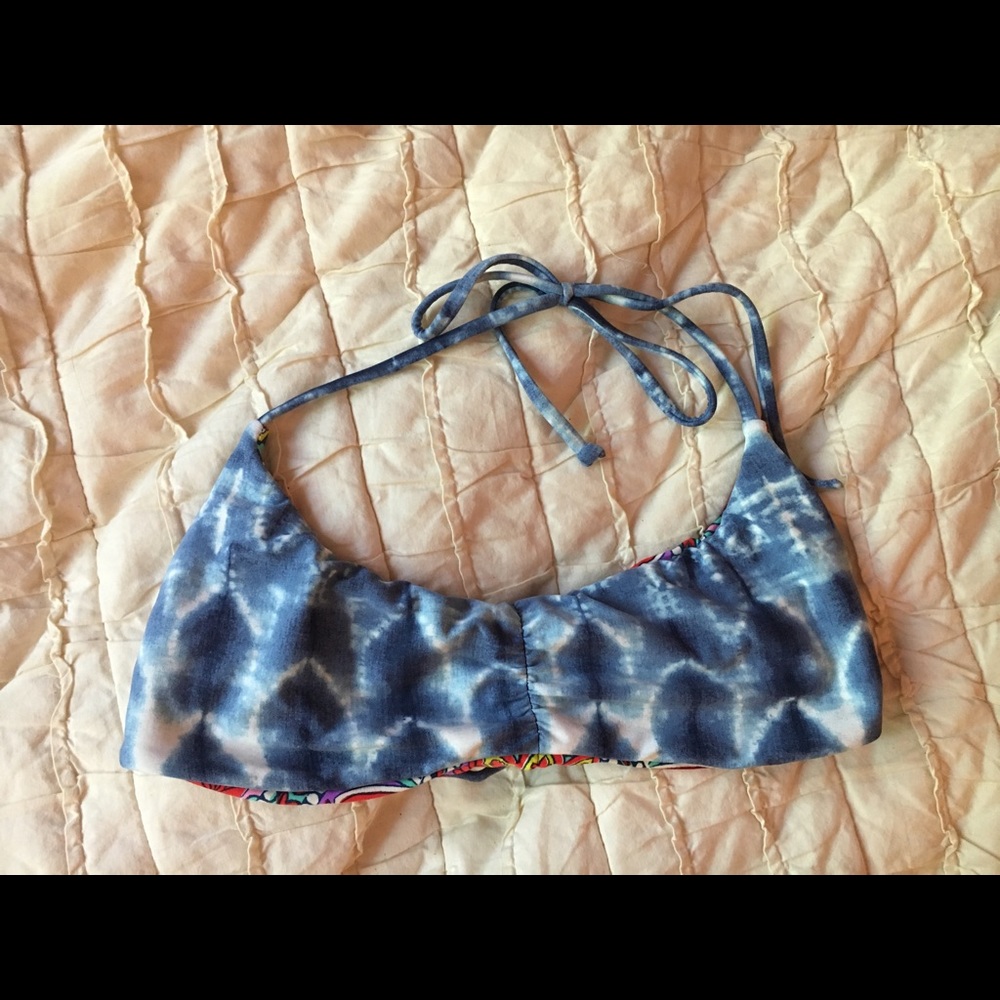billabong bathing suit top
