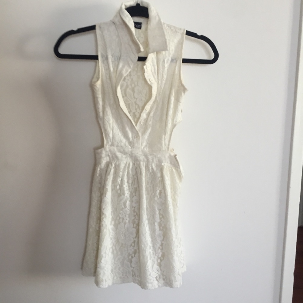 White lace dress
