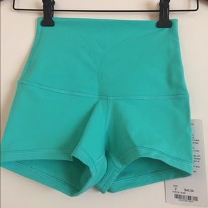 Teal Lululemon Boogie short (Roll down)