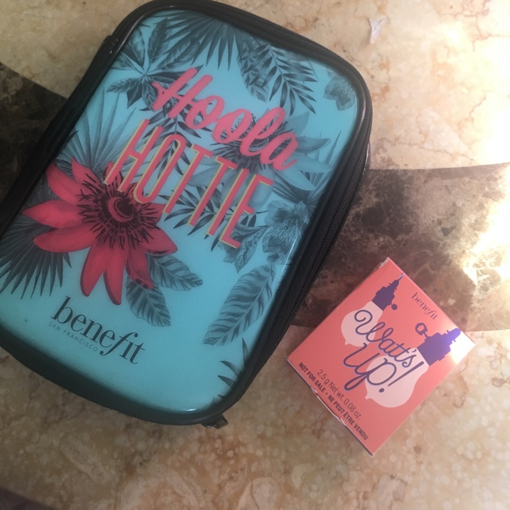 Benefit makeup bag and highlight