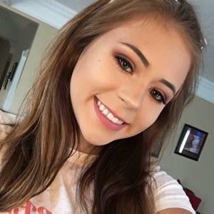 Meet your Posher, Beverly