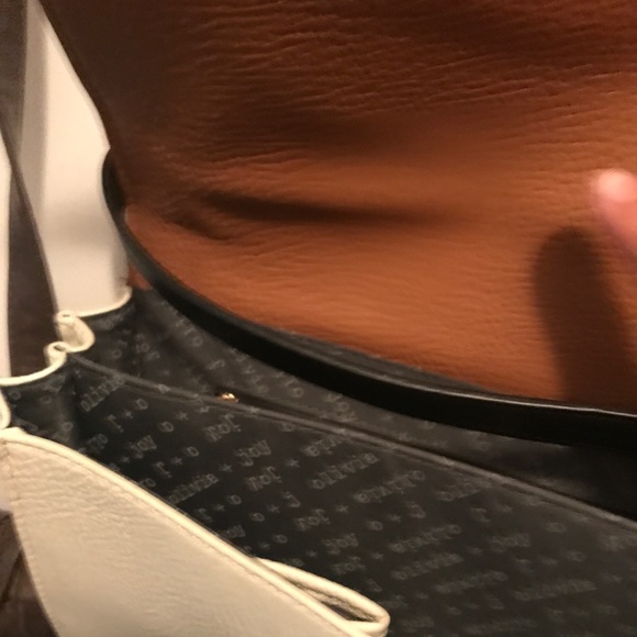 Olive and joy small bag - Picture 2 of 2