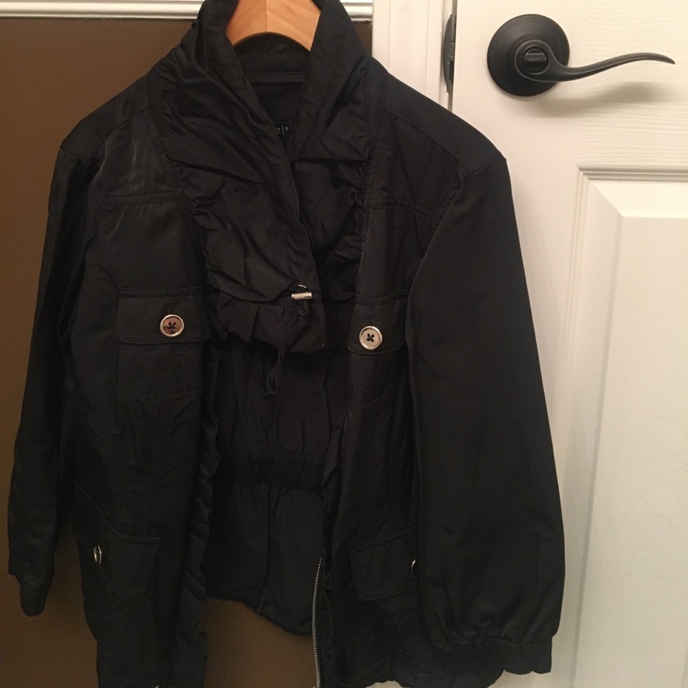 White House Black Market blck ruffle zipper jacket