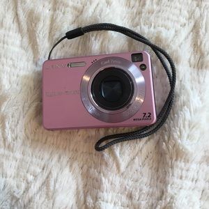 Sony cyber shot camera pink