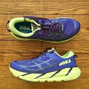 HOKA ONE ONE Clifton 2