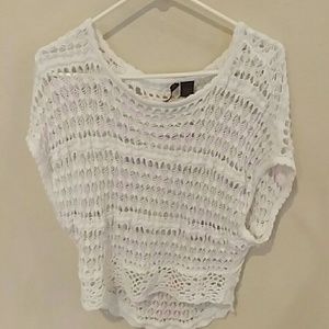 Heart-N-Crush White Knit Top
