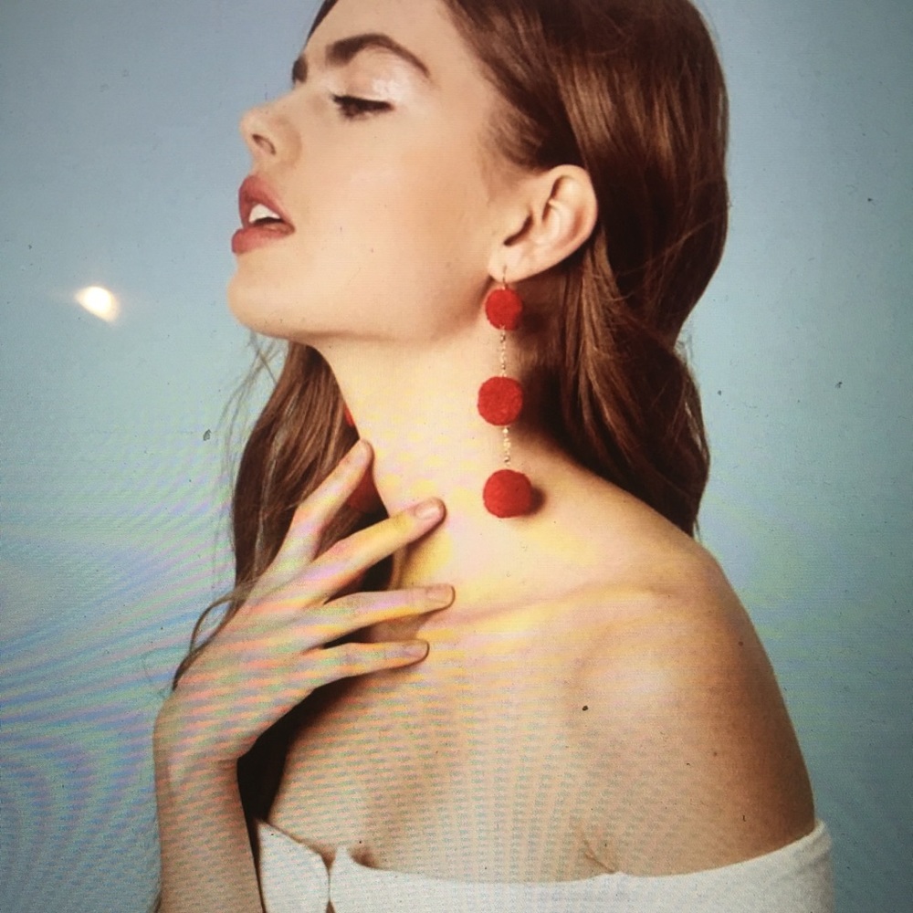 Vanessa Mooney dragnet pom pom earrings