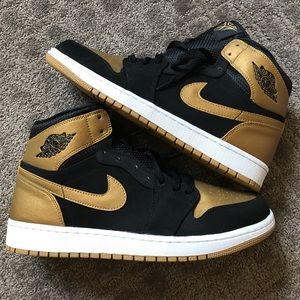 Air Jordan 1 High Melo