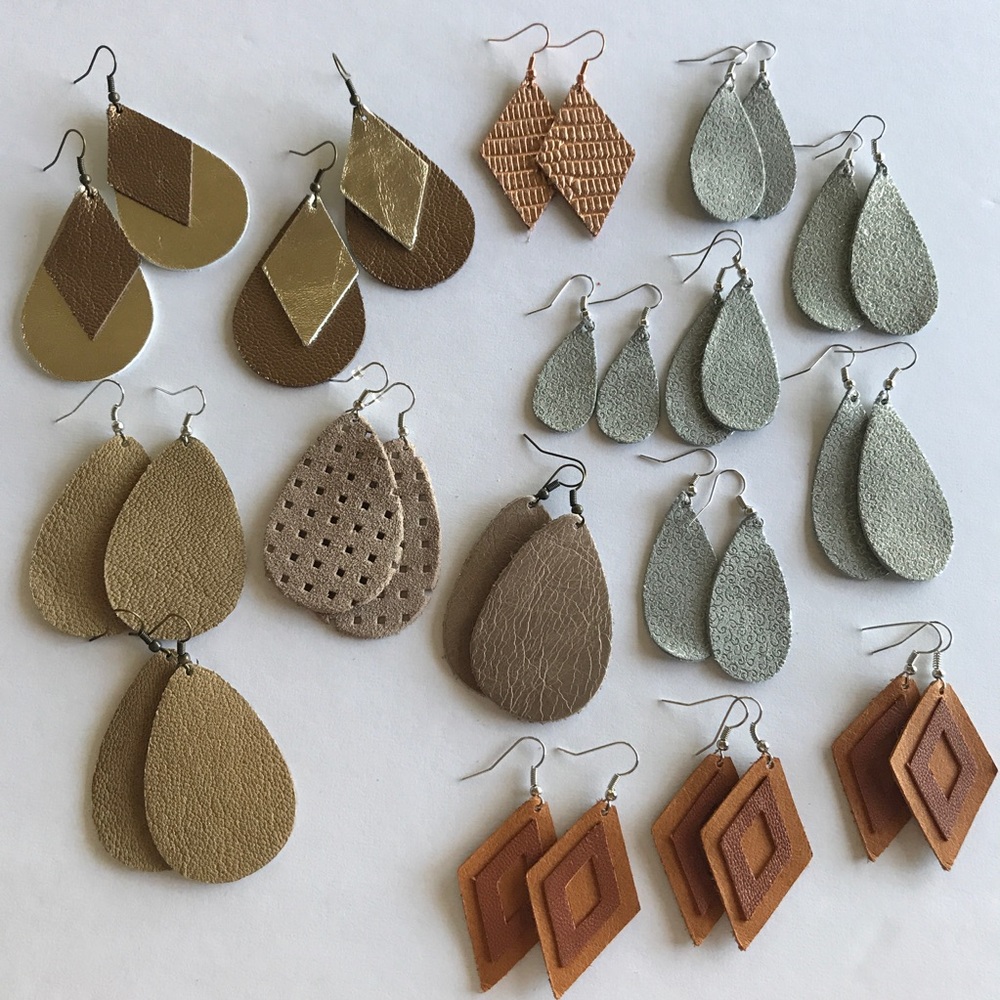 Leather earrings