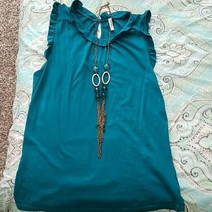 Old Navy top