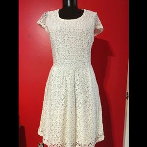 White lace dress