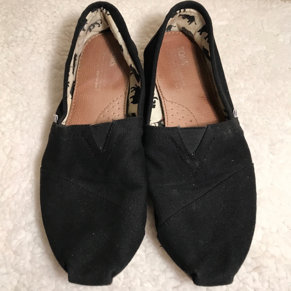 Toms