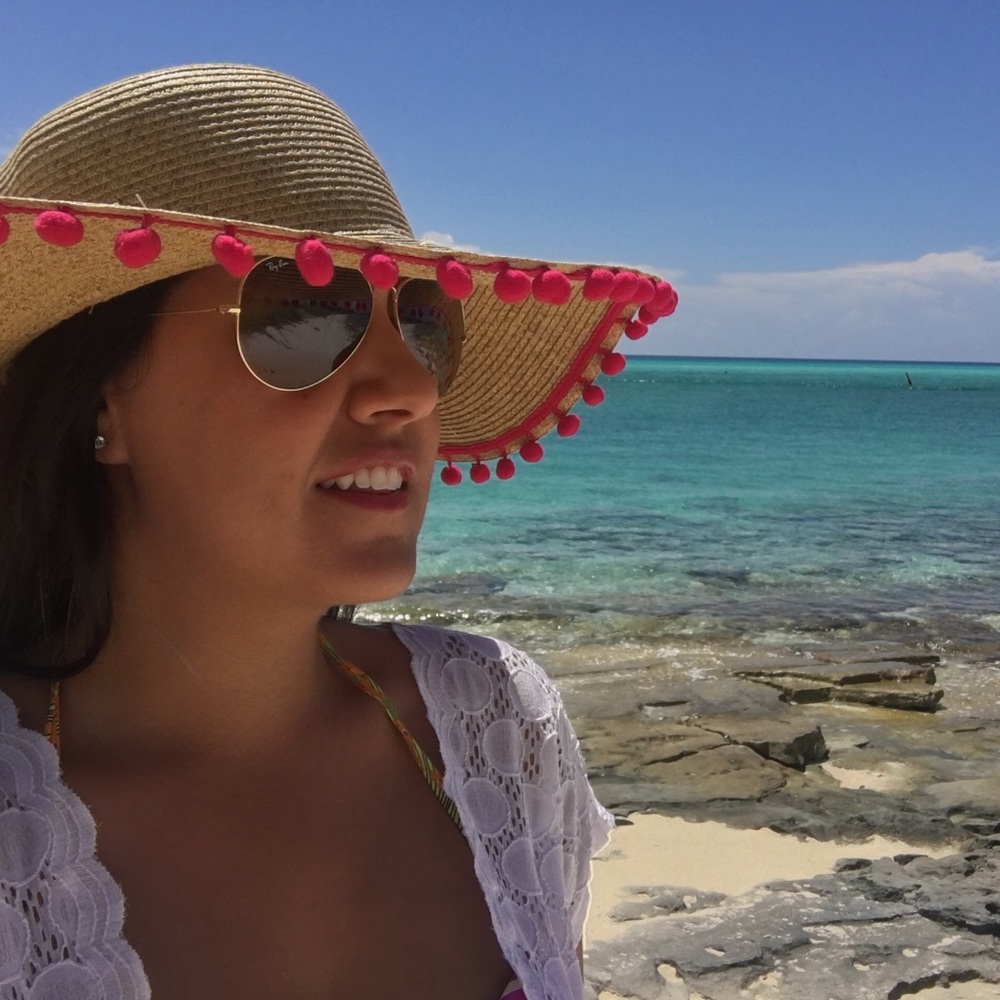 Meet your Posher, Karina