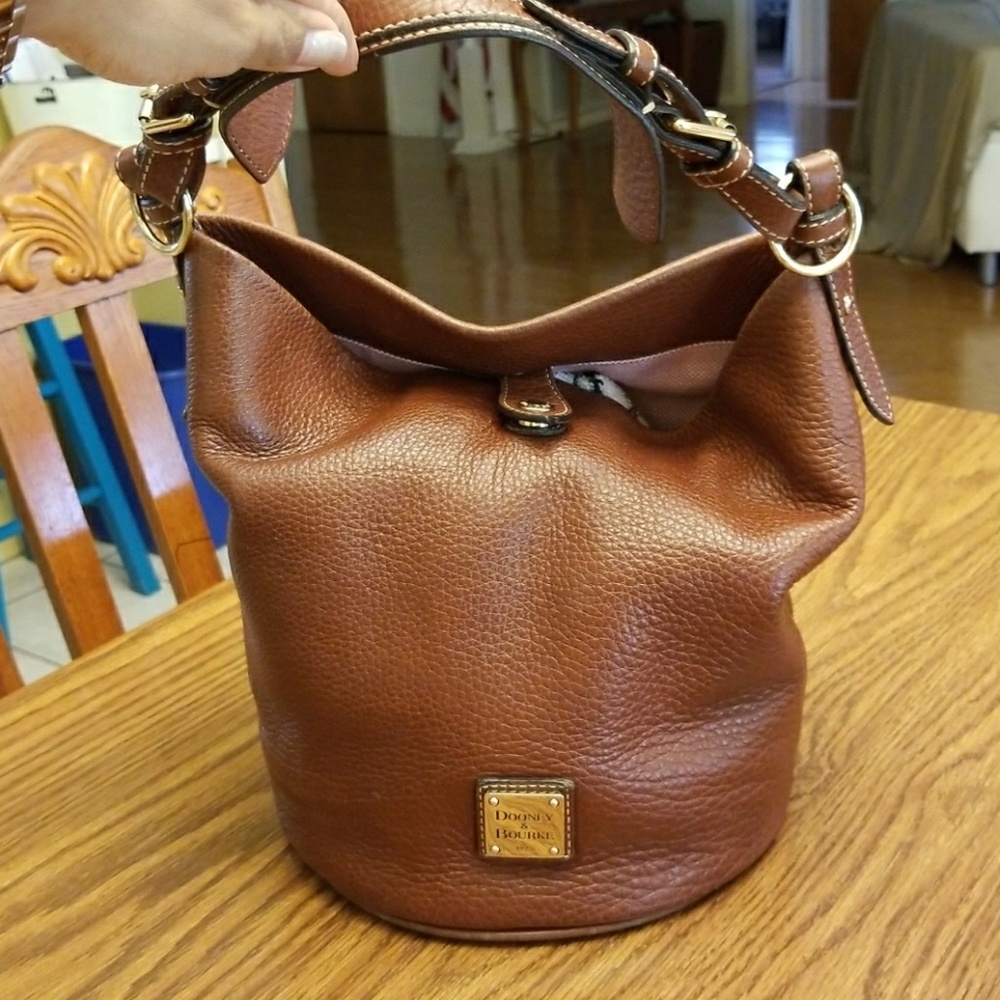 Authentic Dooney and Bourke Shoulder Bag