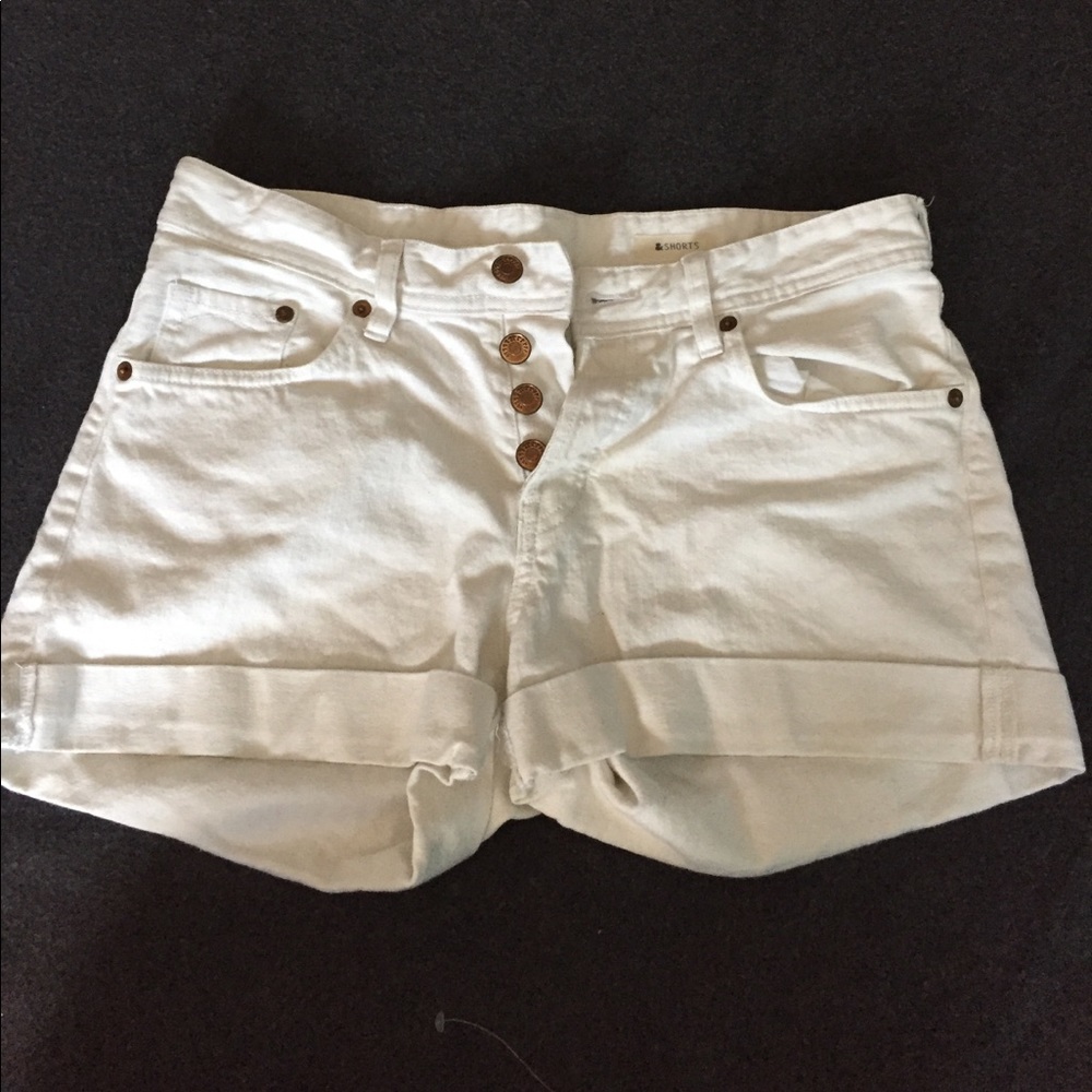 White High Waisted Stretch Shorts