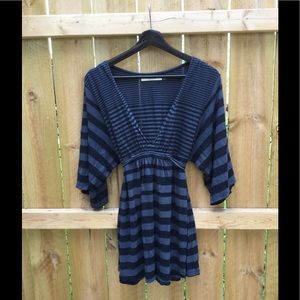 Old Navy blue stripe v-neck tunic