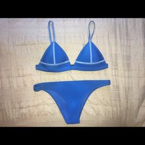TRIANGL Bikini Set