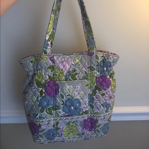 Vera Bradley tote