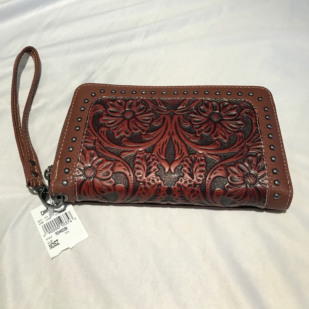 NEW NEVER USED leather wristlet wallet