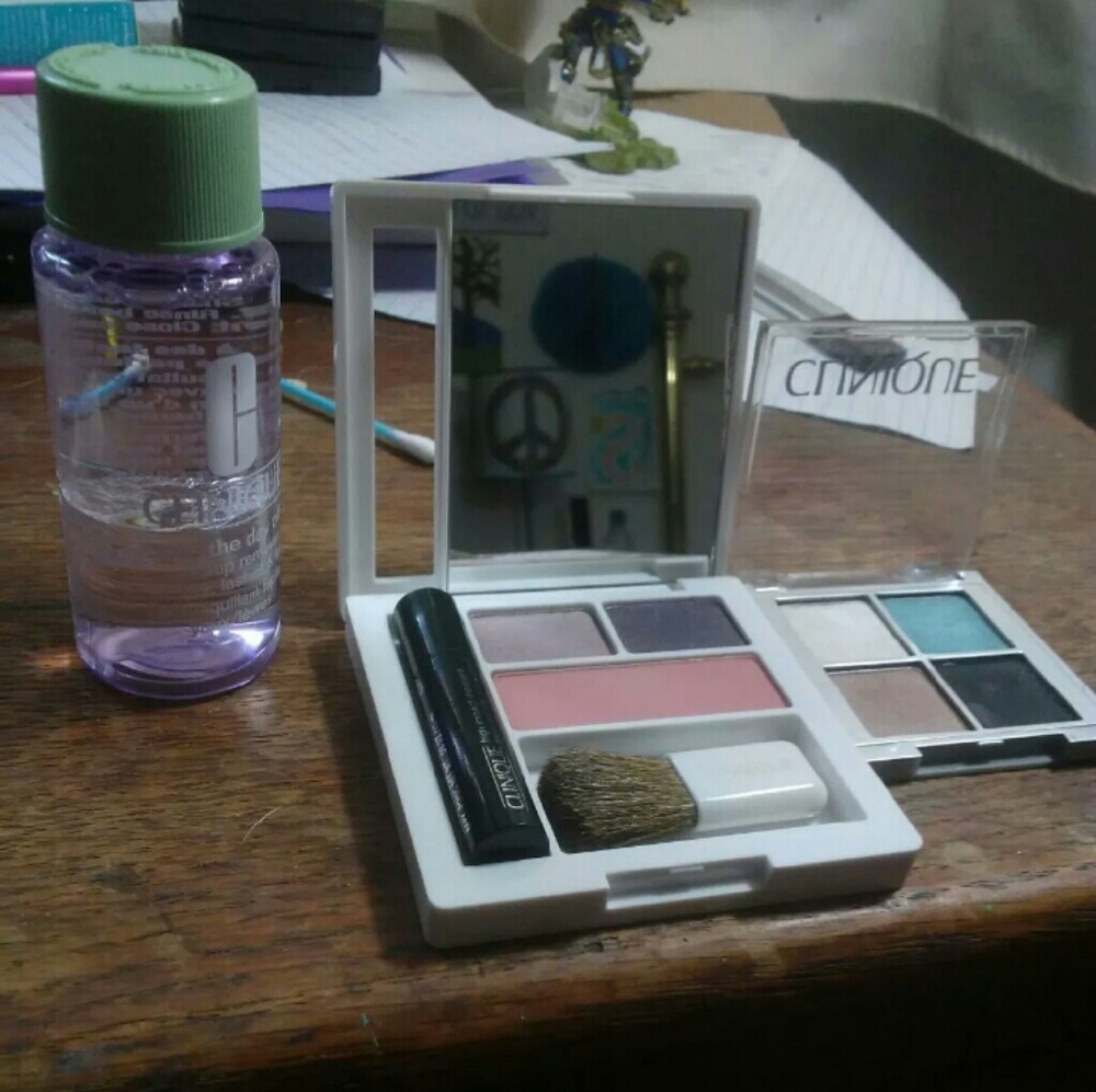 Amazing Deal! Clinique 3-Pc Eye Set