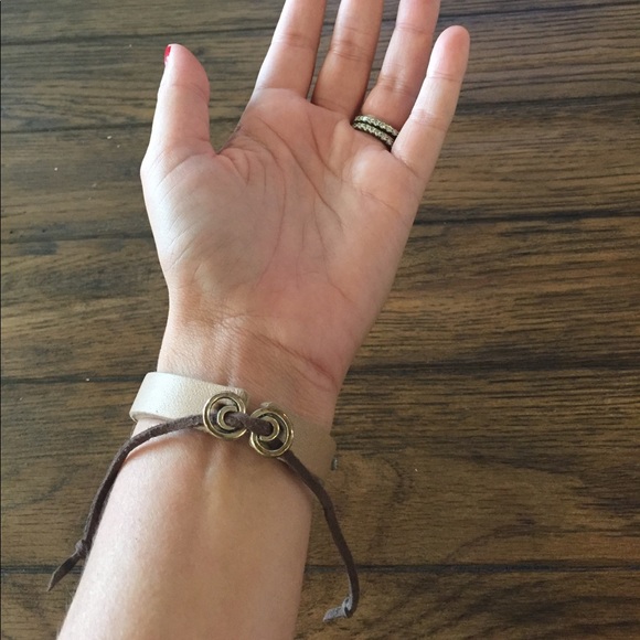 Julio Designs bracelet - Picture 3 of 3