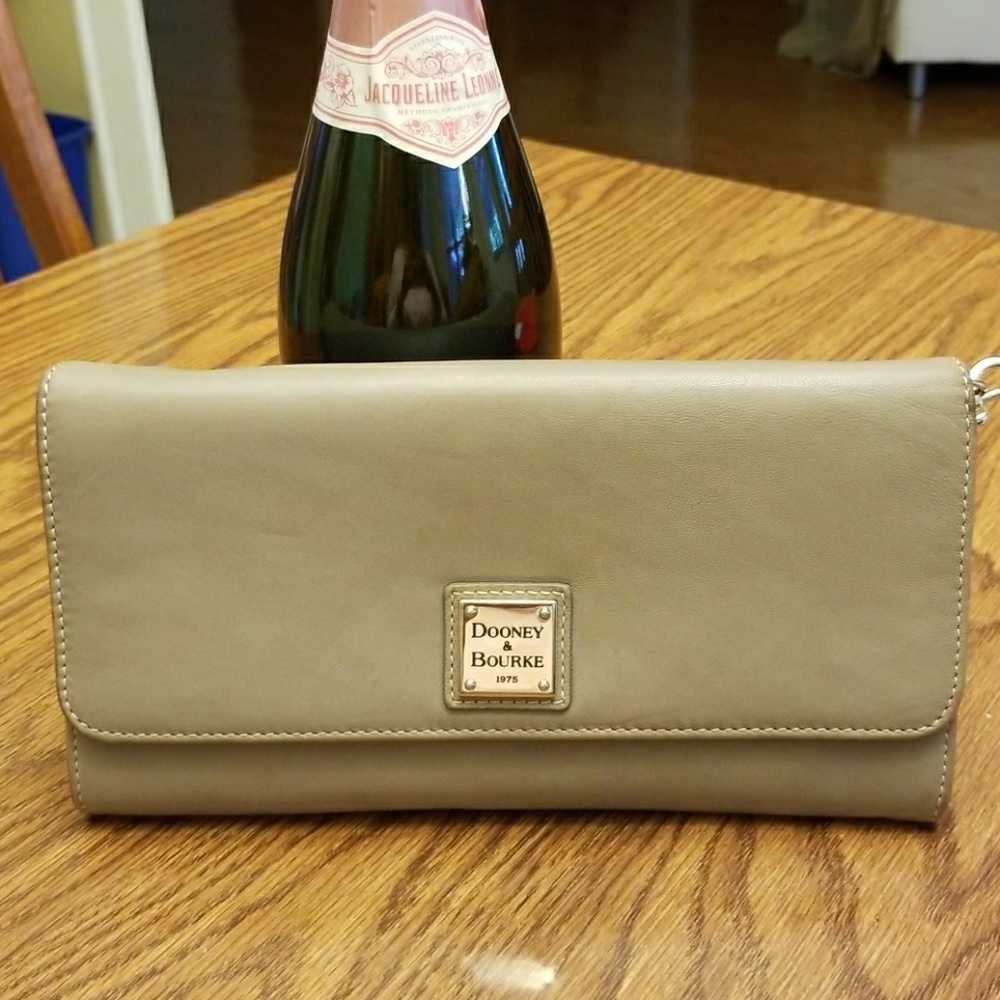 Authentic Dooney and Bourke Clutch