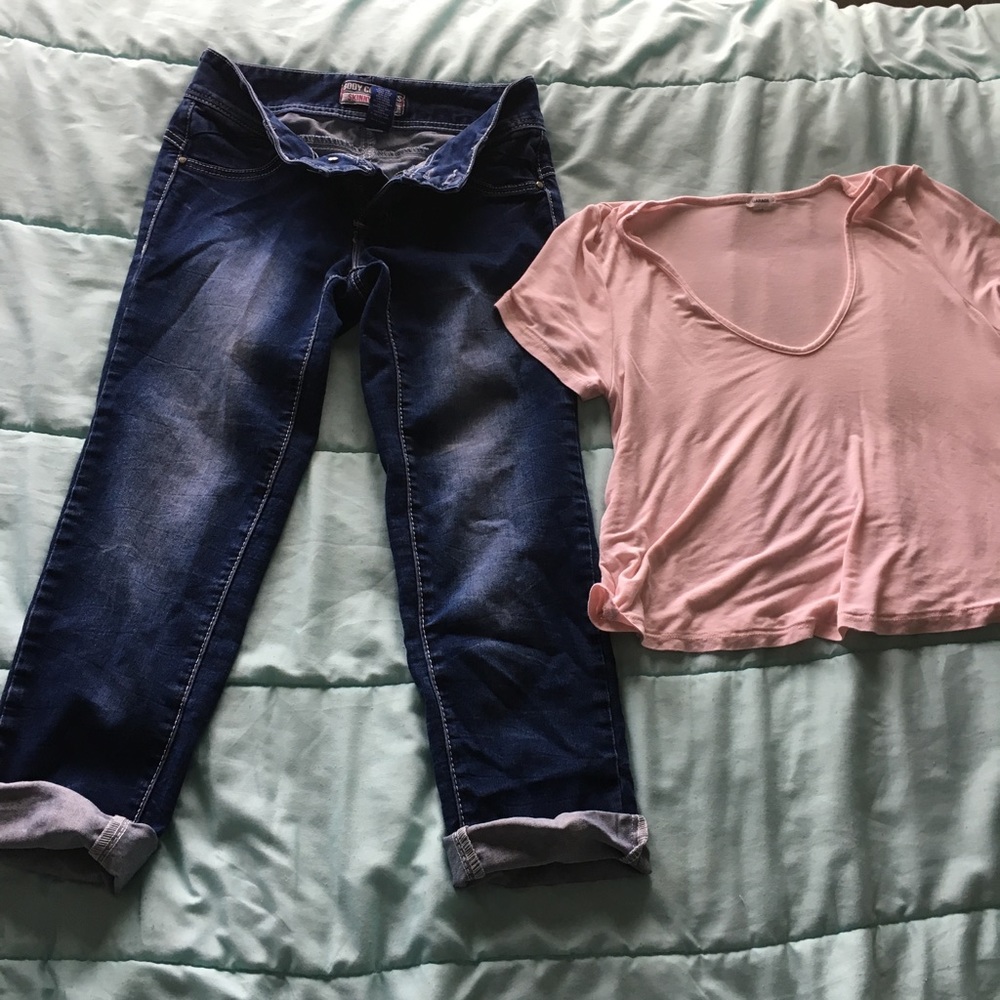 Outfit.Body con Jeans.Garage light pink crop top.