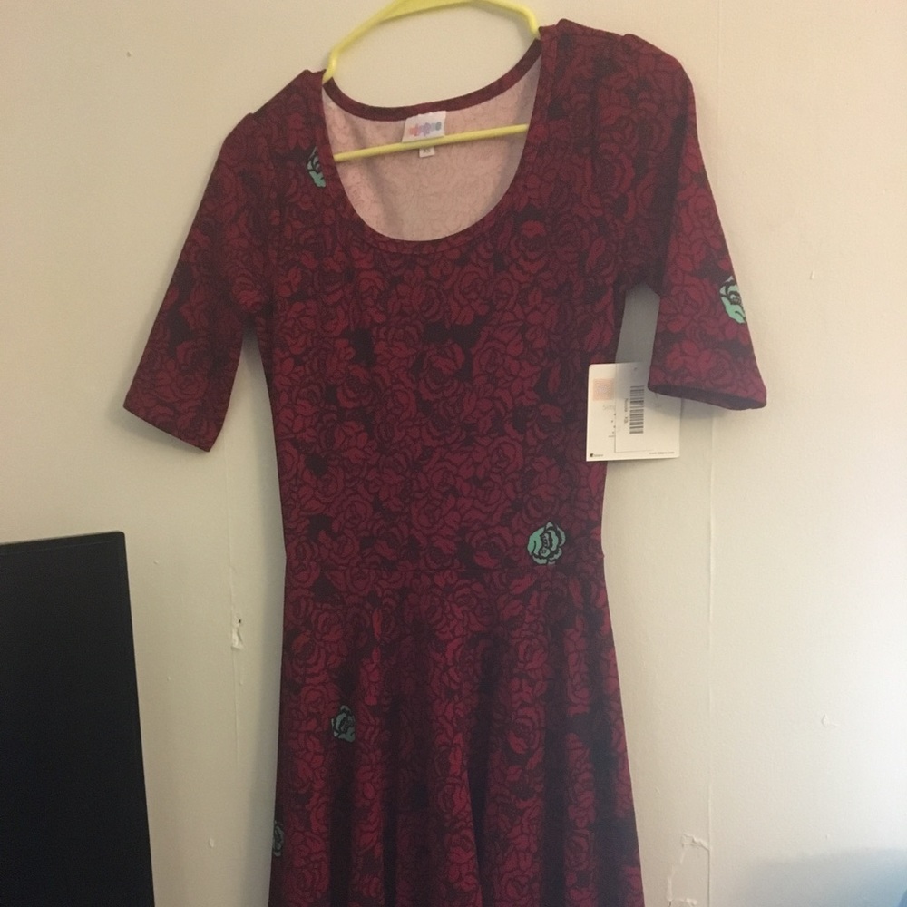 NWT lularoe floral xs htf print 😍