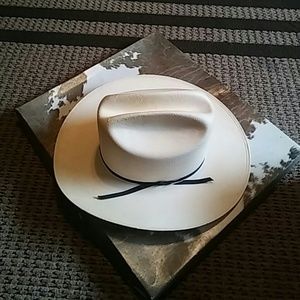 Cowboy hat