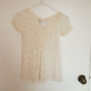 Short sleeve blouse