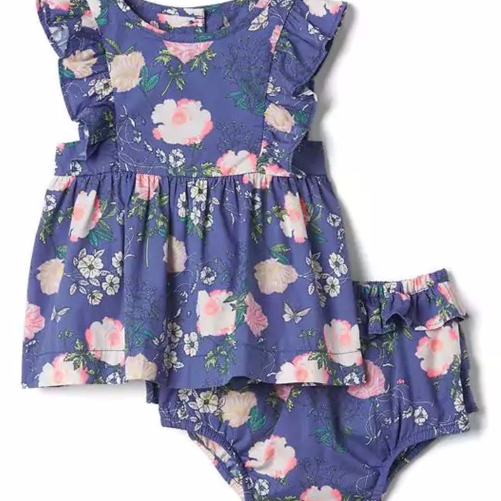 Baby Gap top and bloomers