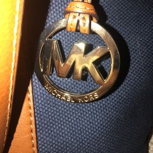 MK purse