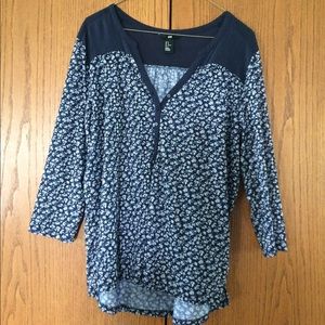 Flowered 3/4 button down blouse