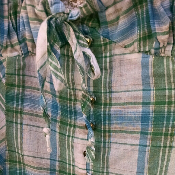 Candie's Flowy Gingham Dress Top - Picture 3 of 6