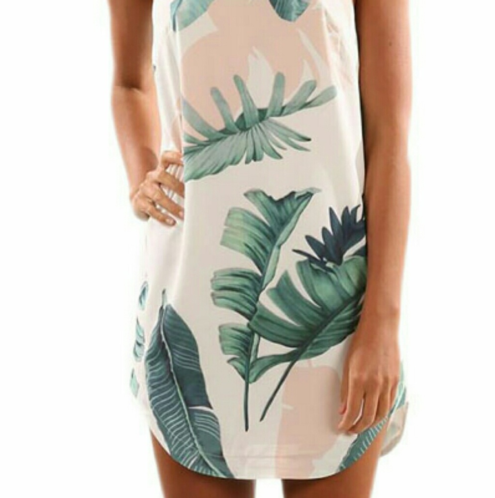 Ivory Sleeveless Dress - Picture 3 of 8