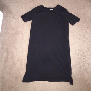 Blackish grey tshirt dress.