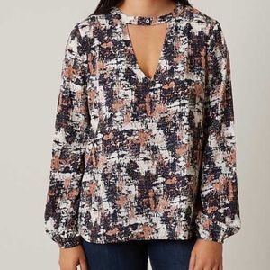 Small shirt from Buckle