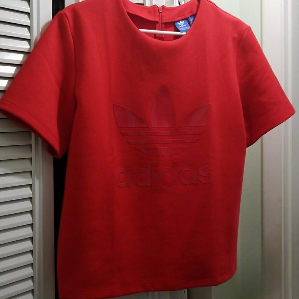 Adidas top