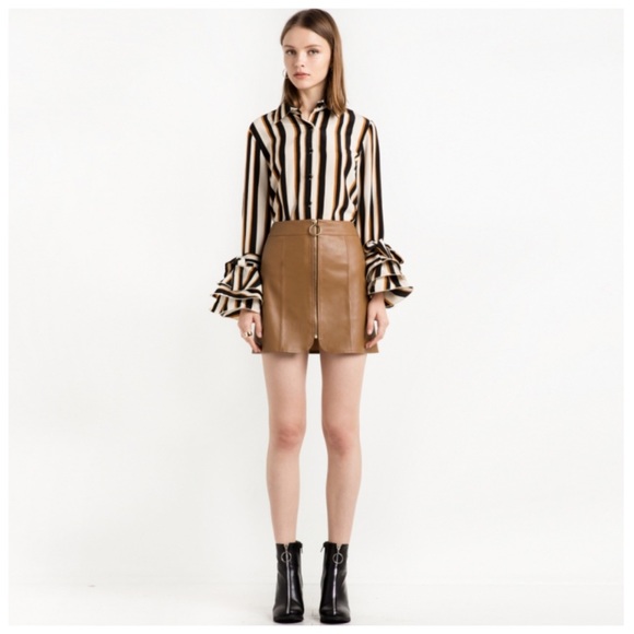 🆕 Brown & Ivory Stripe Ruffle Tie Sleeve Top - Picture 3 of 4