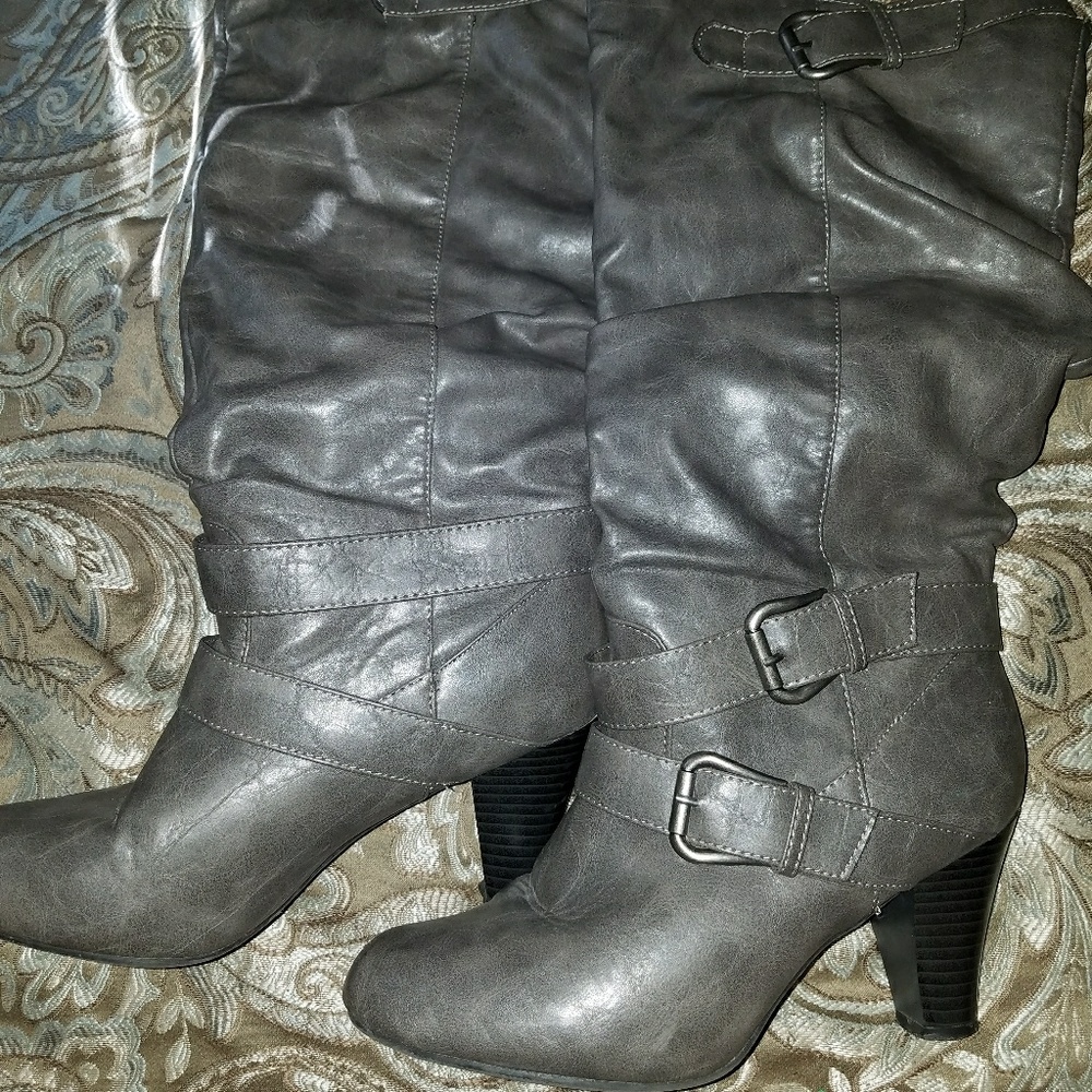 Grey heeled boots