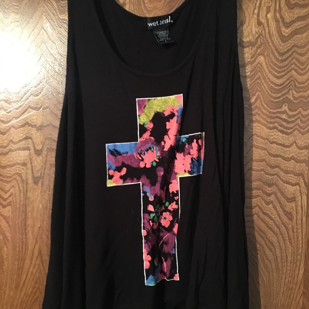 Wet seal tank top