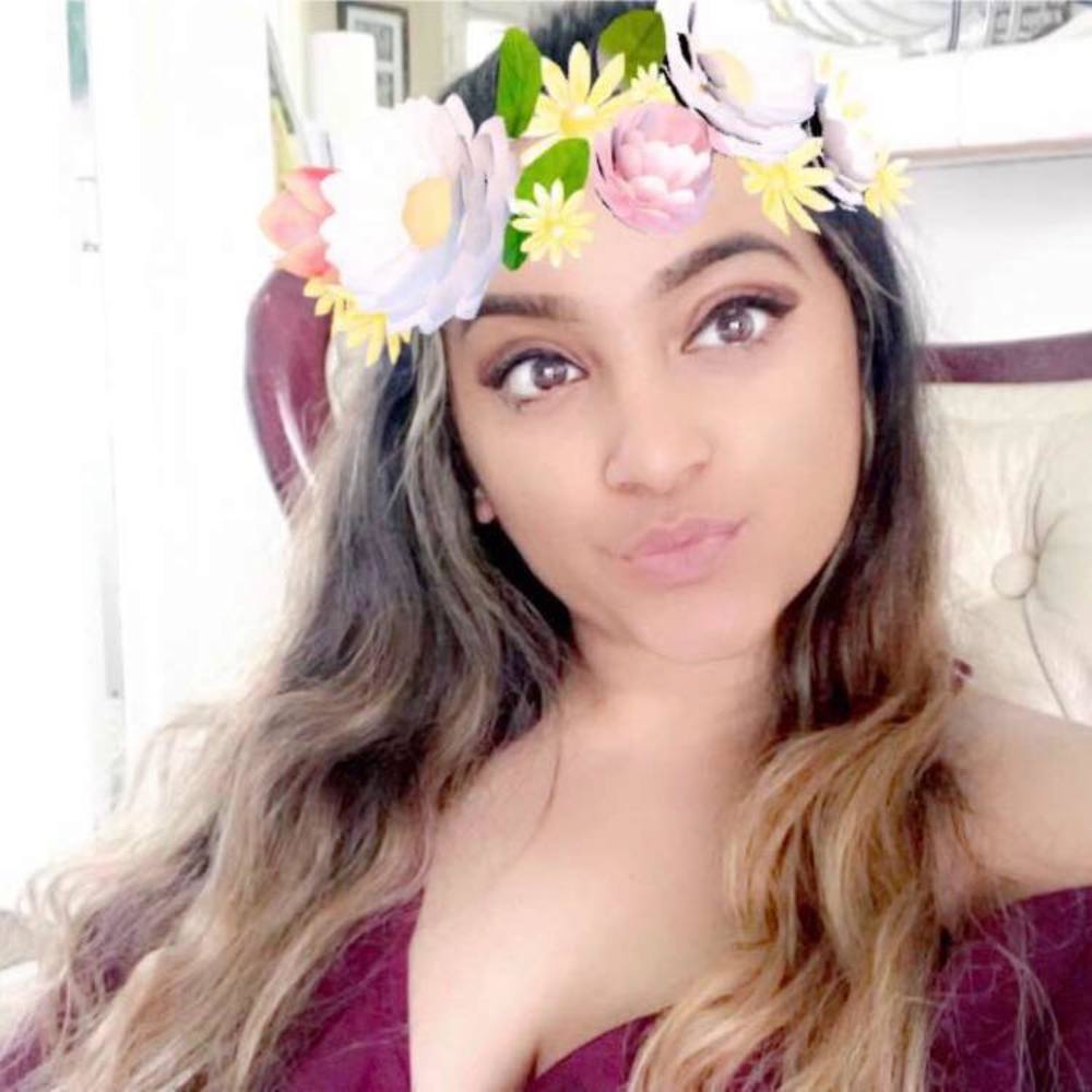 Meet your Posher, Simran